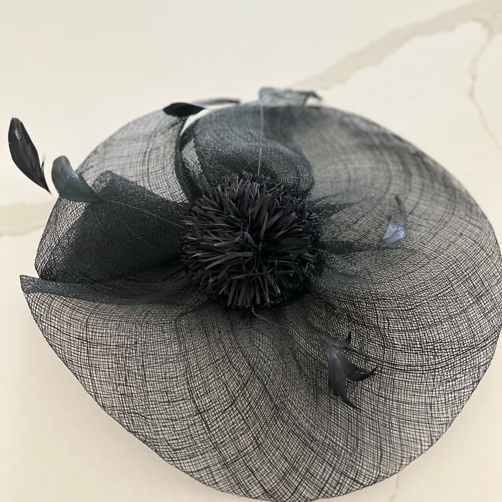 Elegant Black Fascinator